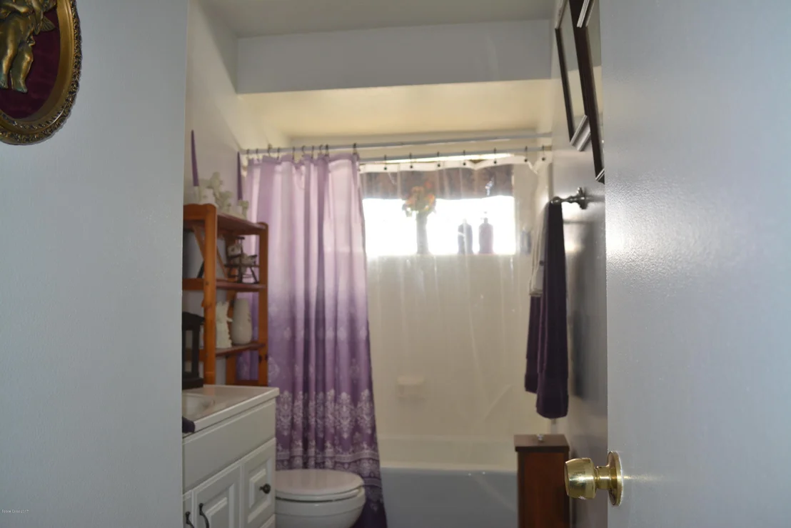 Photo of 960 Bacon Circle NE
