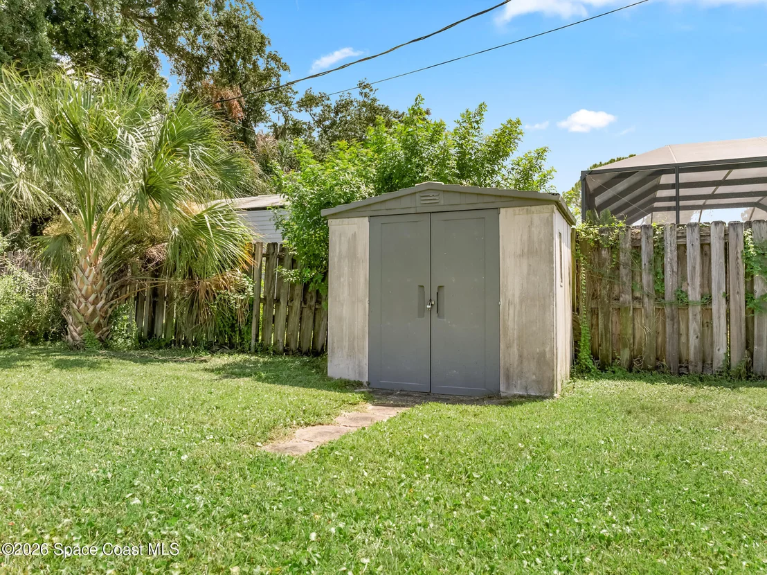Photo of 606 Seven Gables Circle SE