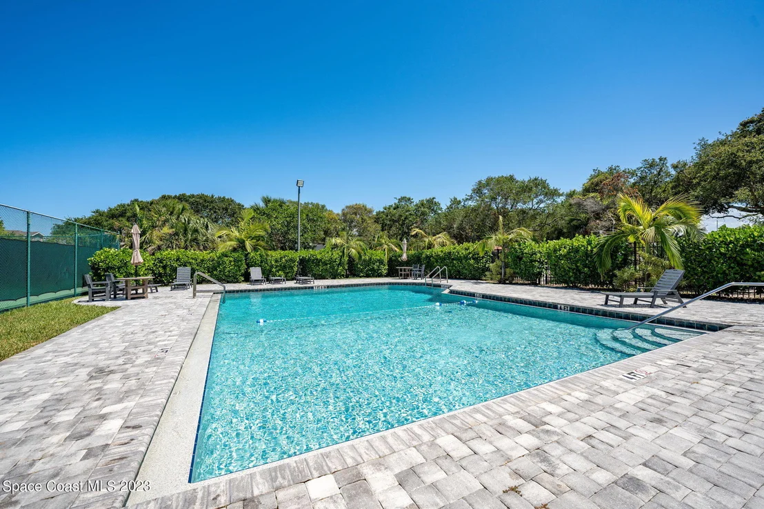 Photo of 891 Peregrine Drive