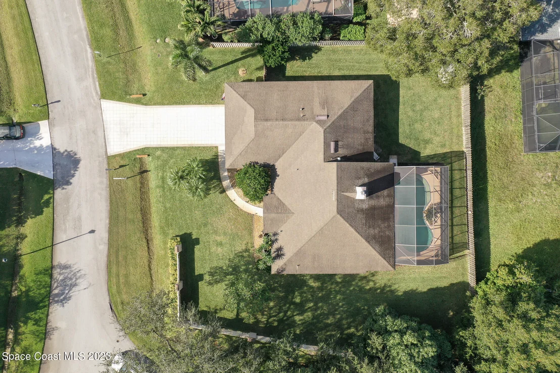 Photo of 2288 Hamlet Drive