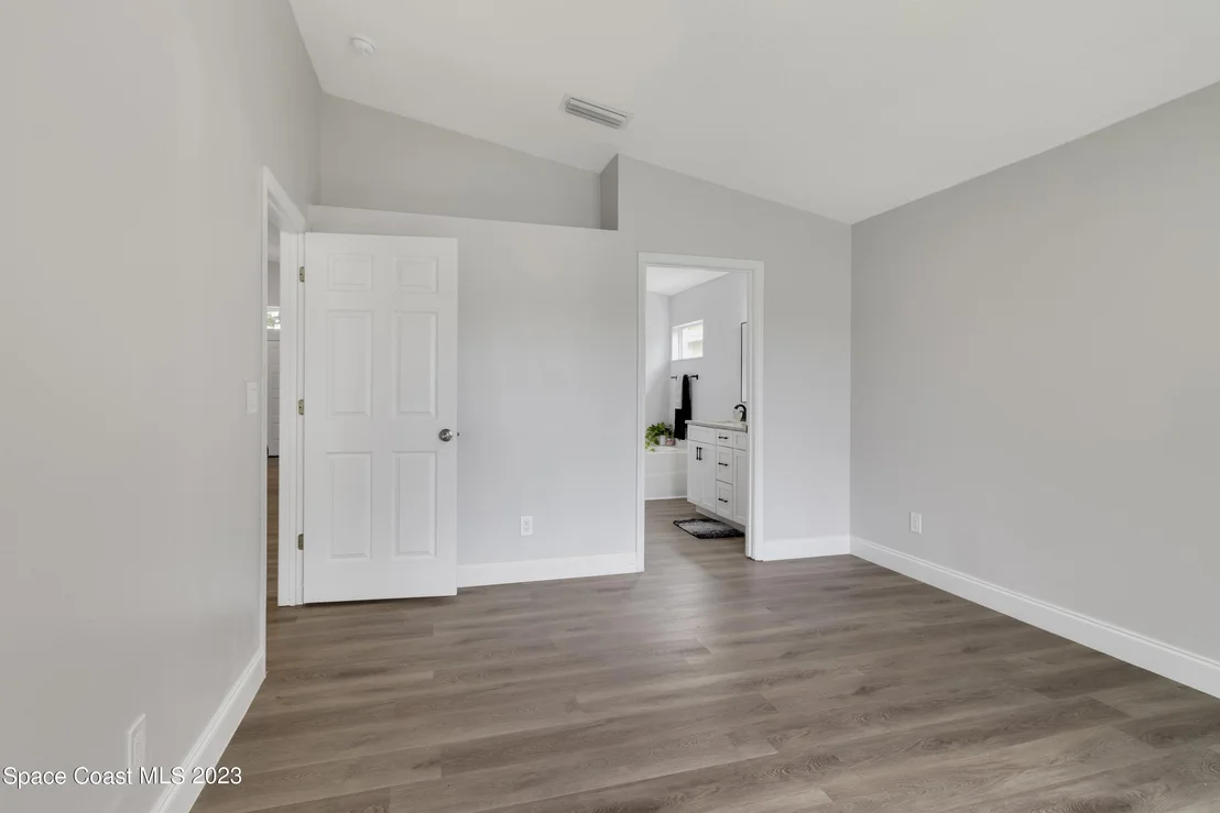 Photo of 4300 Swanna Drive