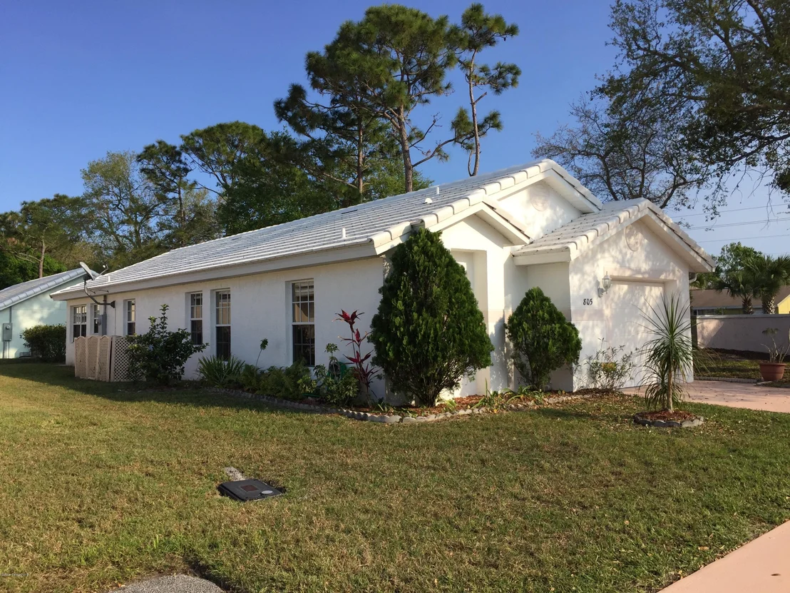 Photo of 805 Bracken NE
