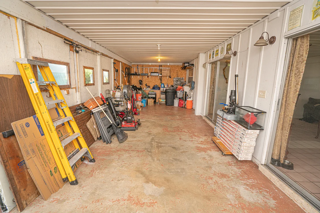 Photo of 725 Angle Street NE