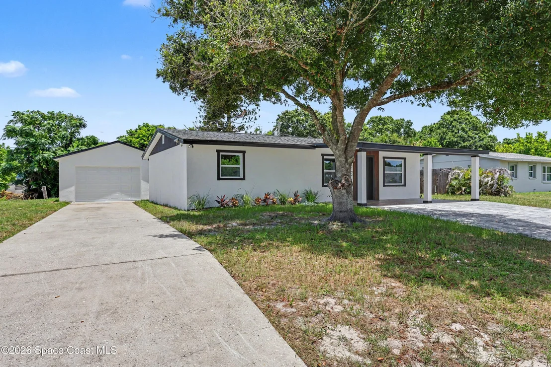 Photo of 2192 King Richard Road