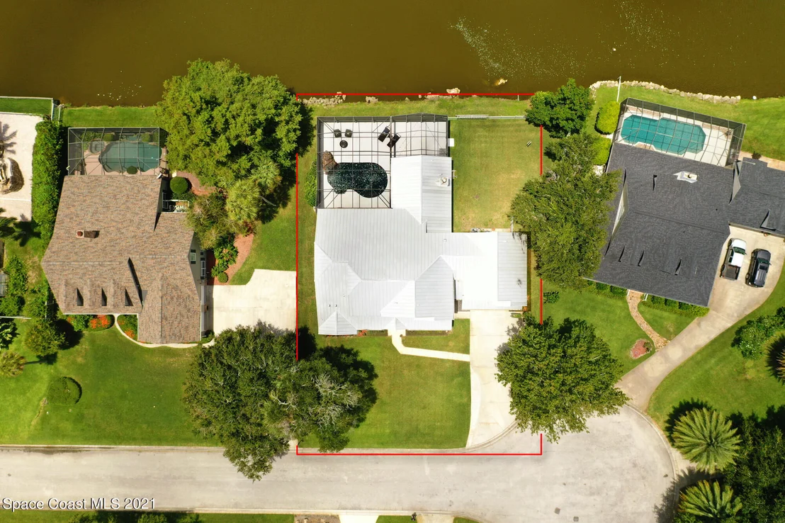 Photo of 2320 Stonebridge Drive