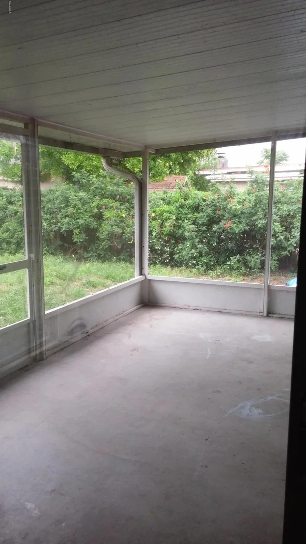Photo of 2092 Little John Road