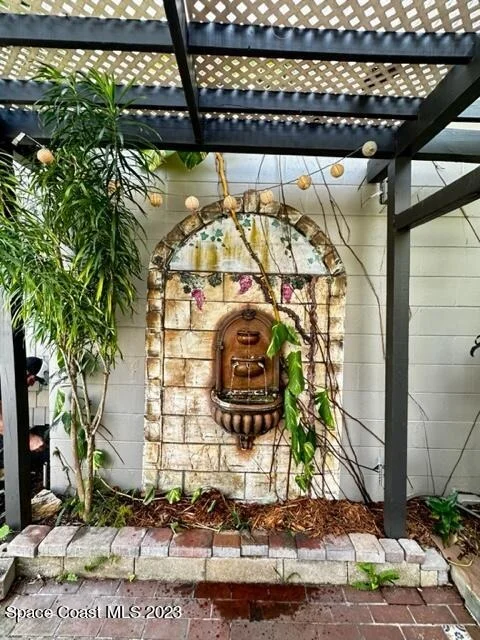 Photo of 44 Burlington Avenue