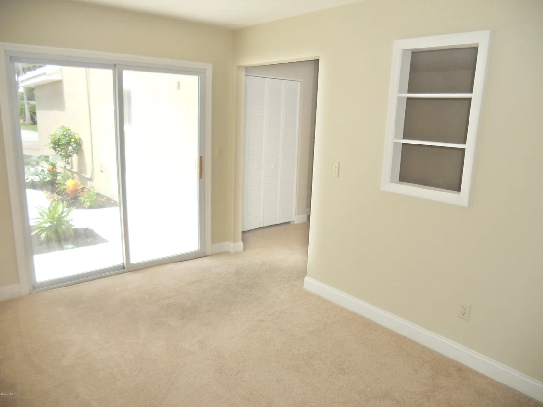 Photo of 103 Holiday Lane
