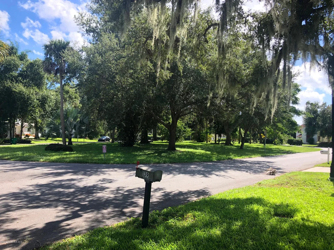 Photo of 139 Circle Drive