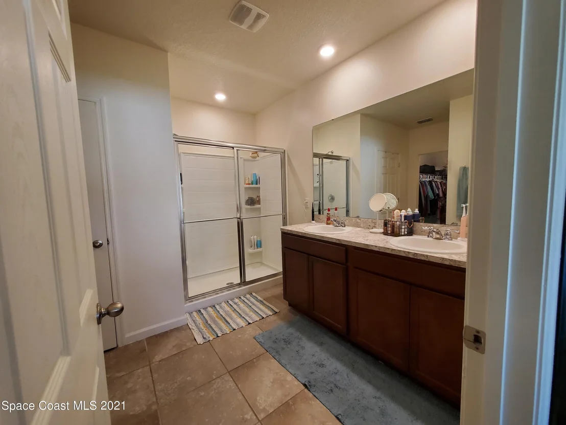 Photo of 630 Forest Trace Circle