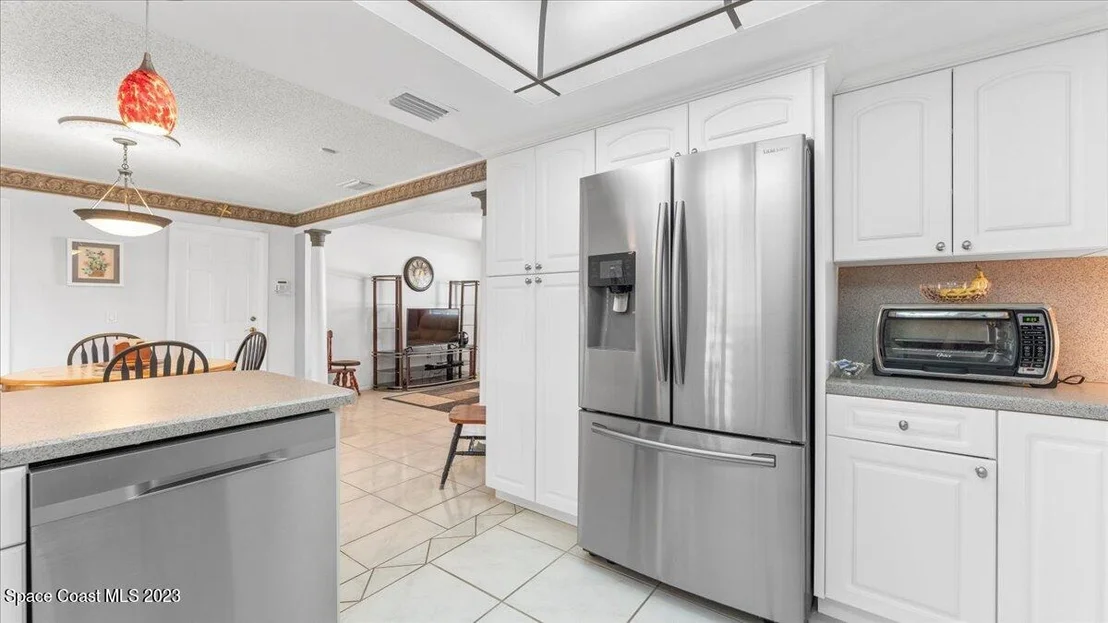 Photo of 987 Sycamore Drive
