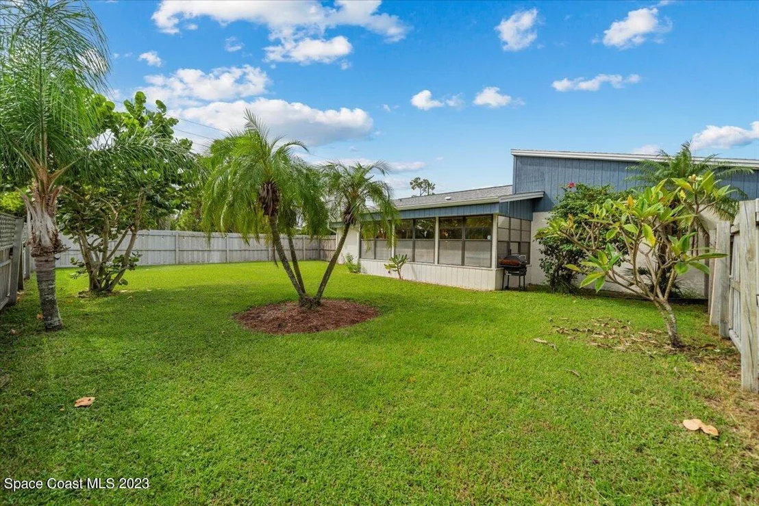 Photo of 418 Myrtlewood Road