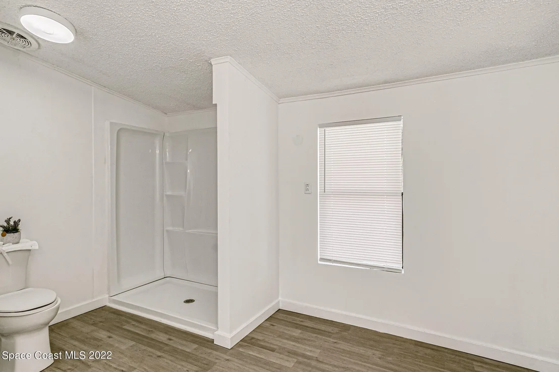 Photo of 1175 Luther Drive