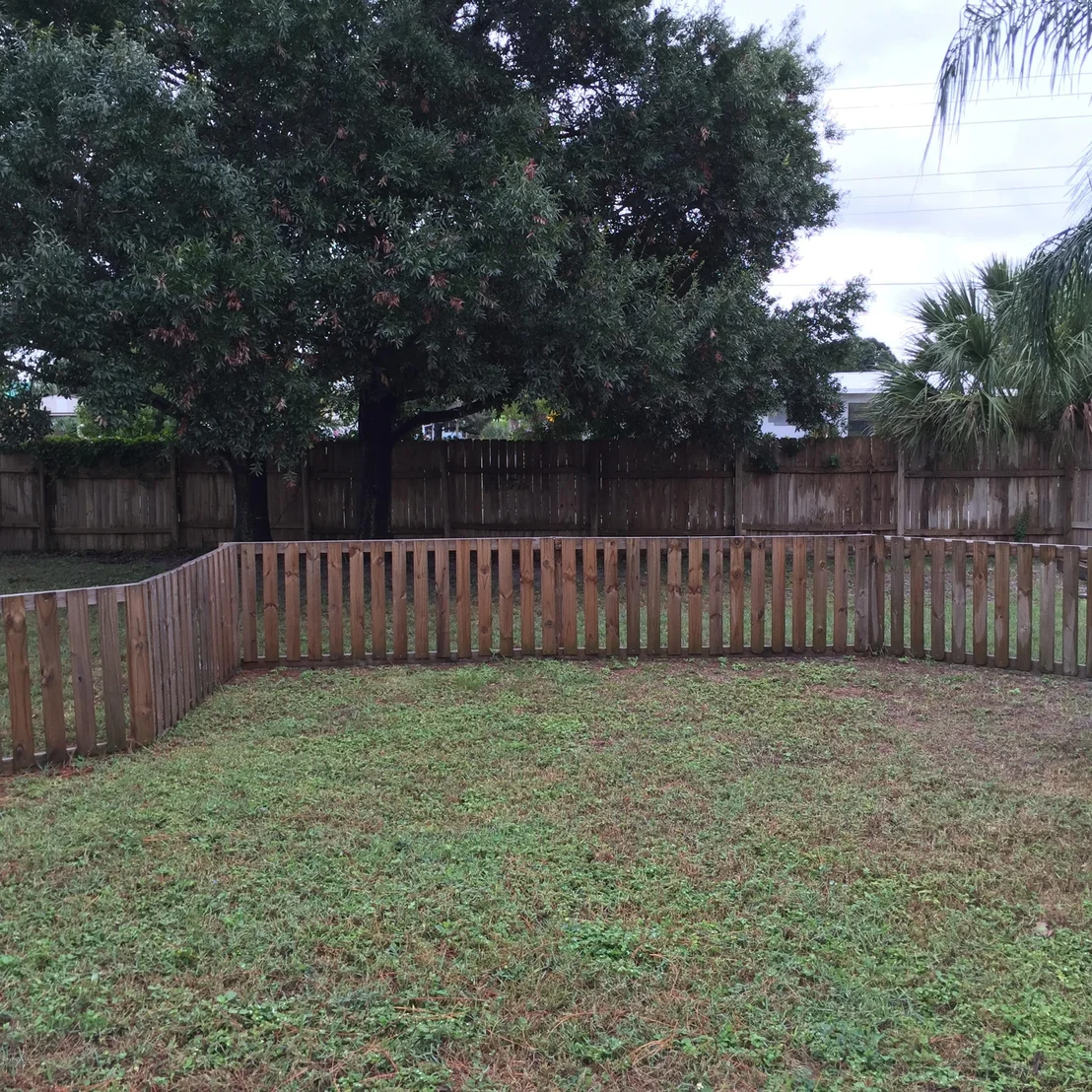 Photo of 476 Crescent Drive