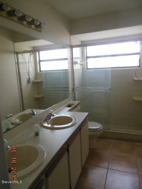 Photo of 1445 Brook Drive