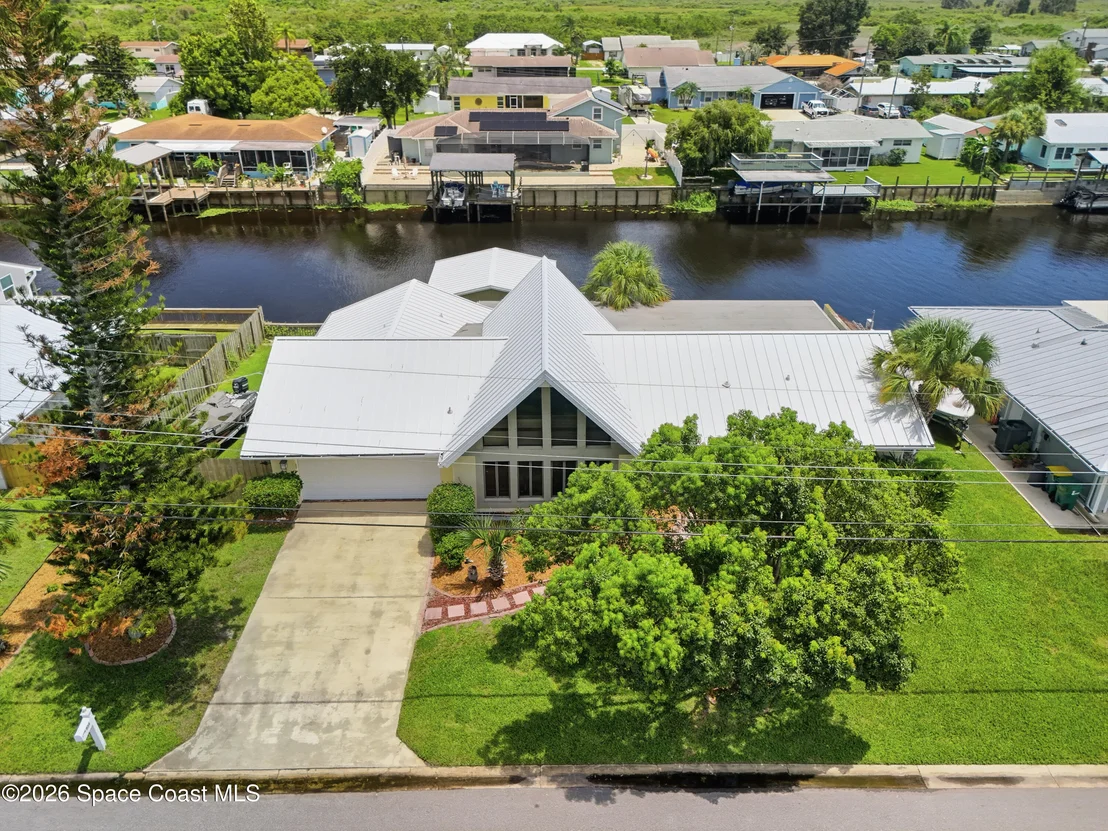 Photo of 836 Egret Road