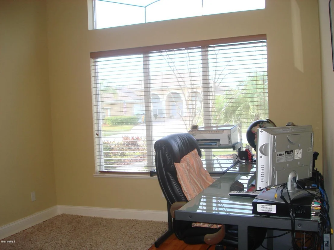 Photo of 1275 Starling Way