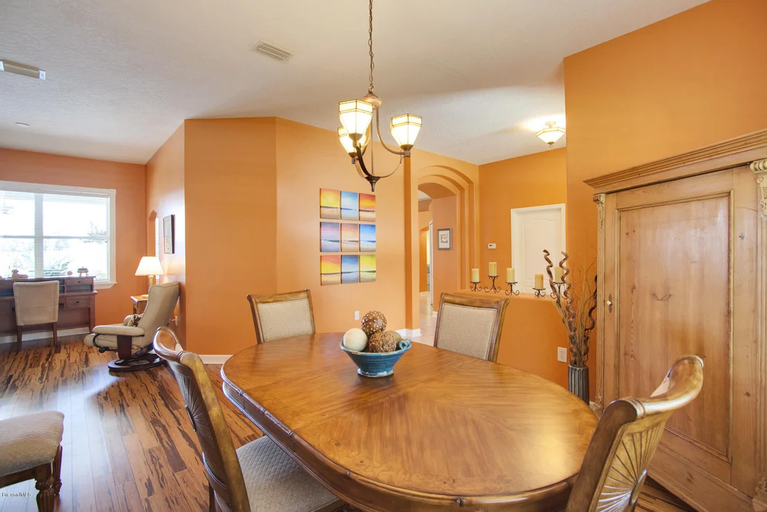 Photo of 5785 Newbury Circle