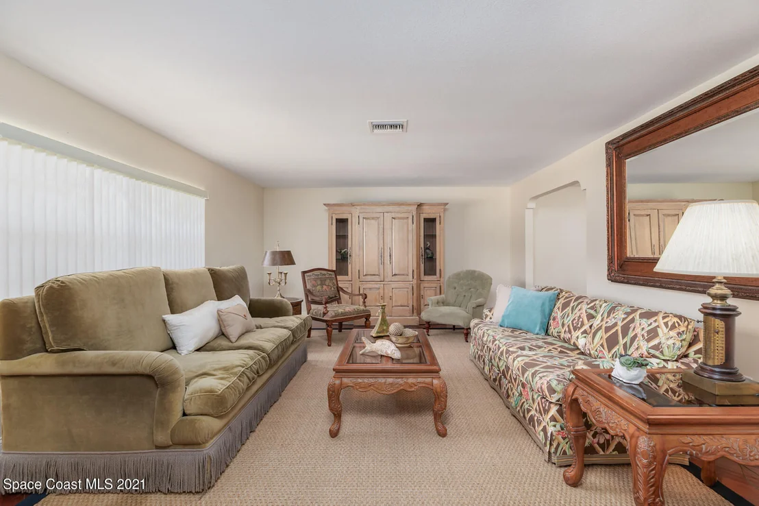 Photo of 114 Eleventh Avenue