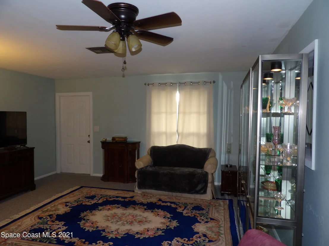 Photo of 797 Bianca Drive NE
