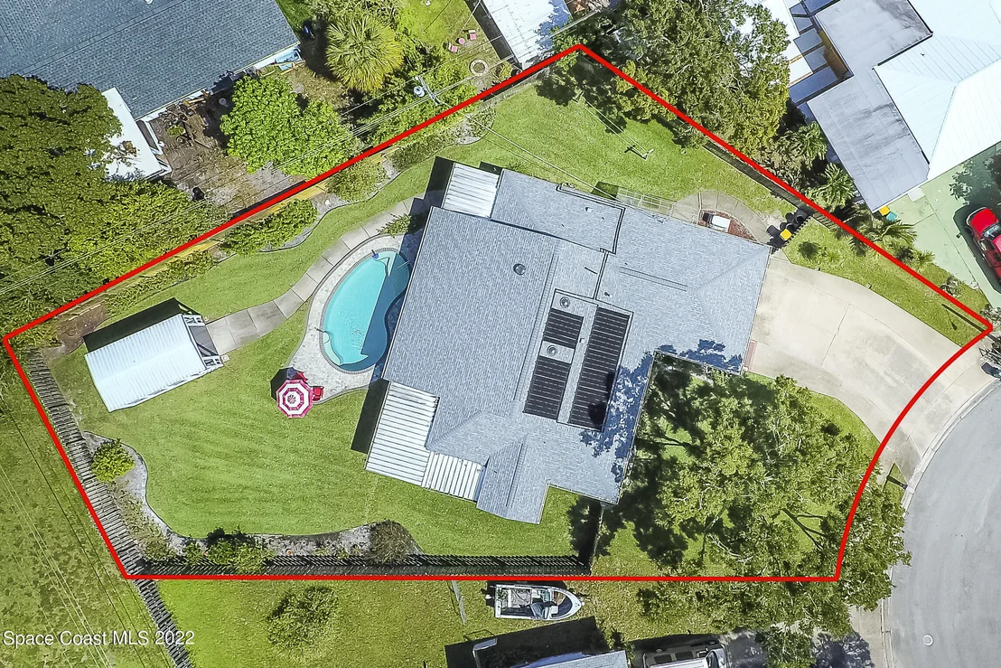 Photo of 2512 Pinehurst Circle