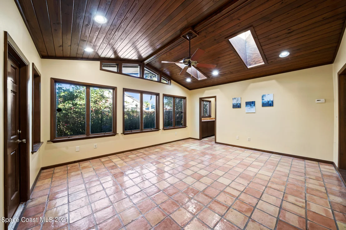 Photo of 580 Watson Drive