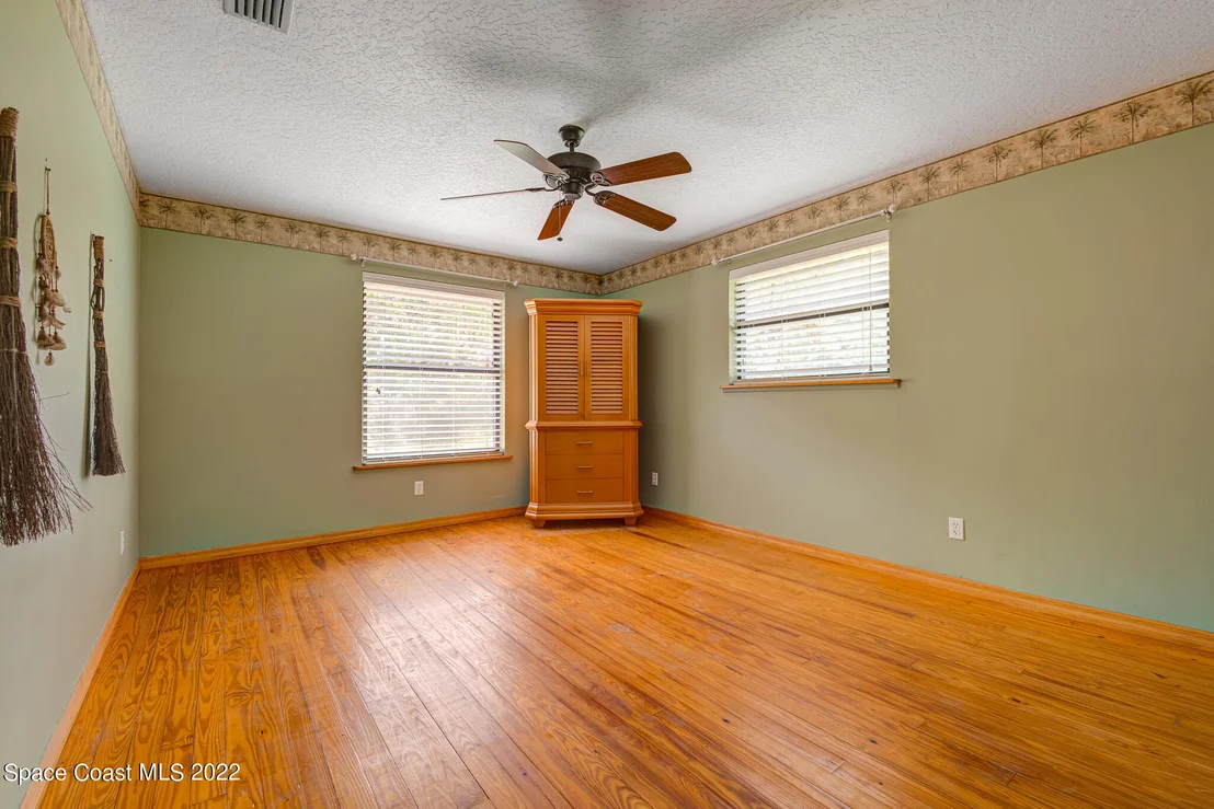 Photo of 3790 Fenner Road