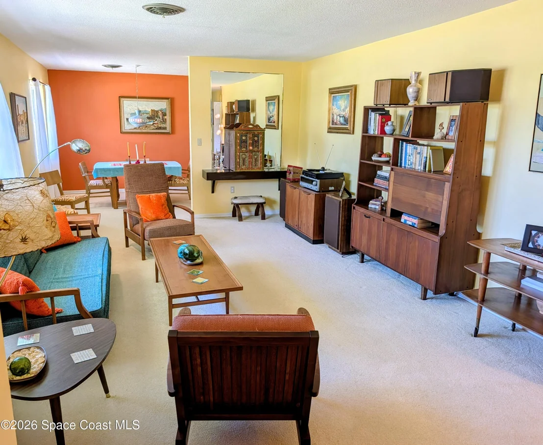 Photo of 615 Oak Ridge Drive