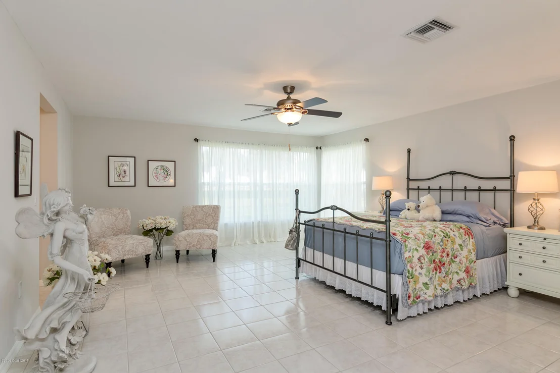 Photo of 353 Amberjack Place