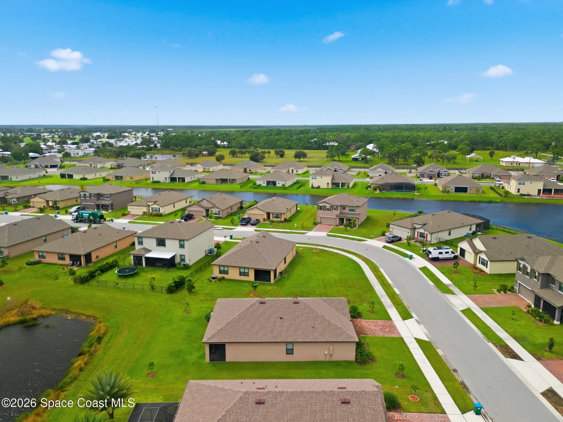 Photo of 6784 Topaz Drive