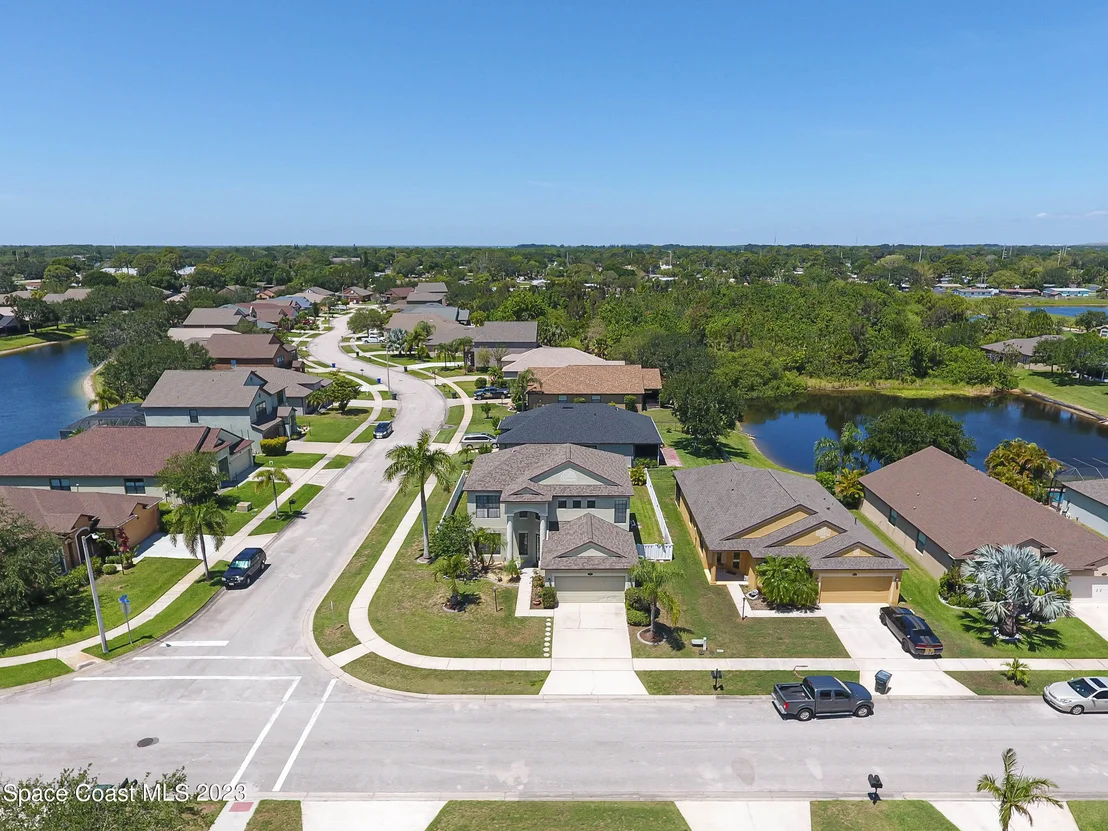 Photo of 1201 Serengeti Way