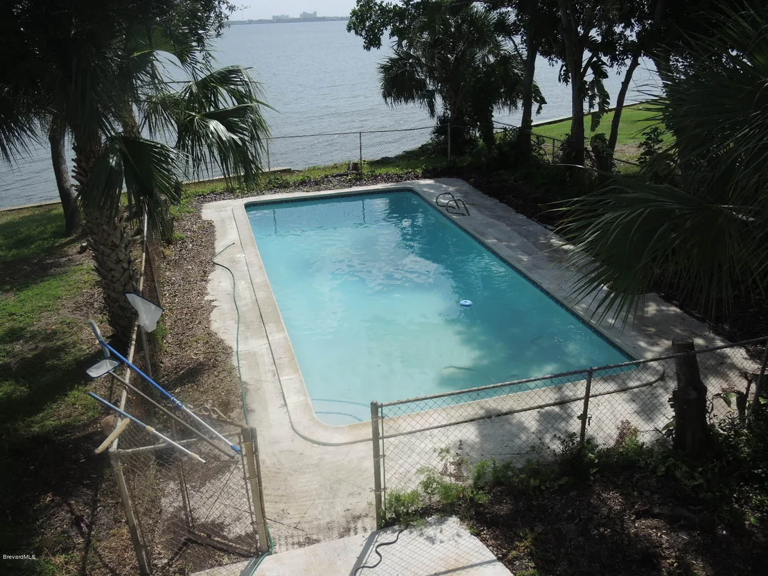Photo of 6 Shore View Circle