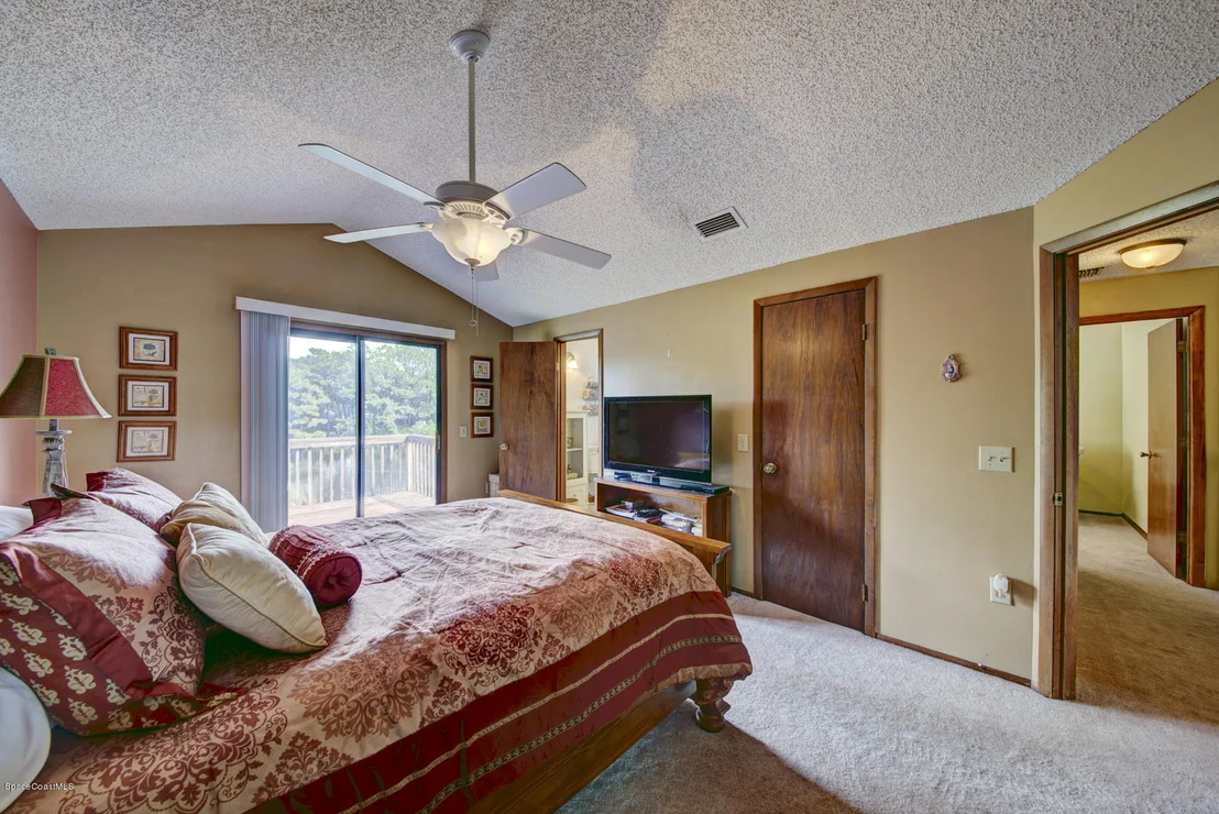 Photo of 1687 Clover Circle