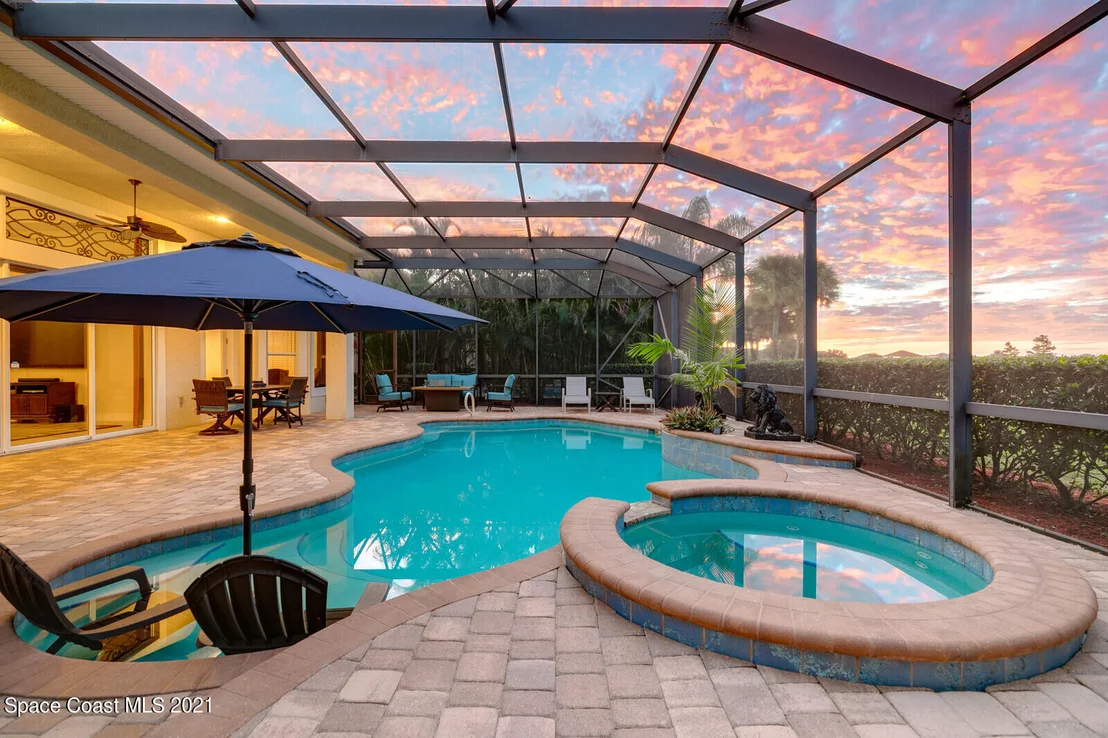 Photo of 6585 Arroyo Drive
