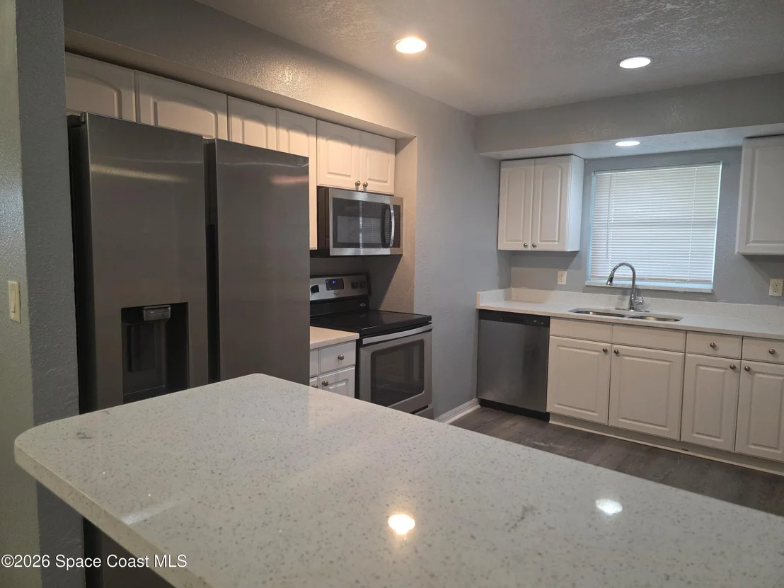 Photo of 1631 Albert Drive