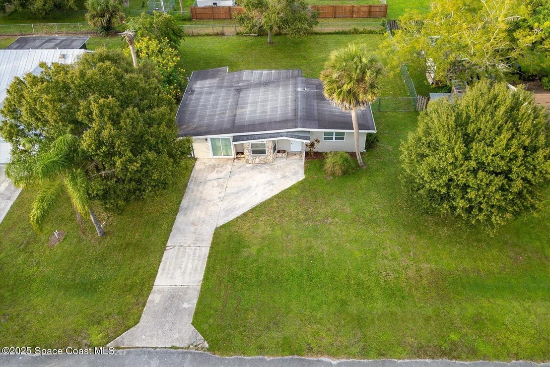 Photo of 7506 Roberts Road