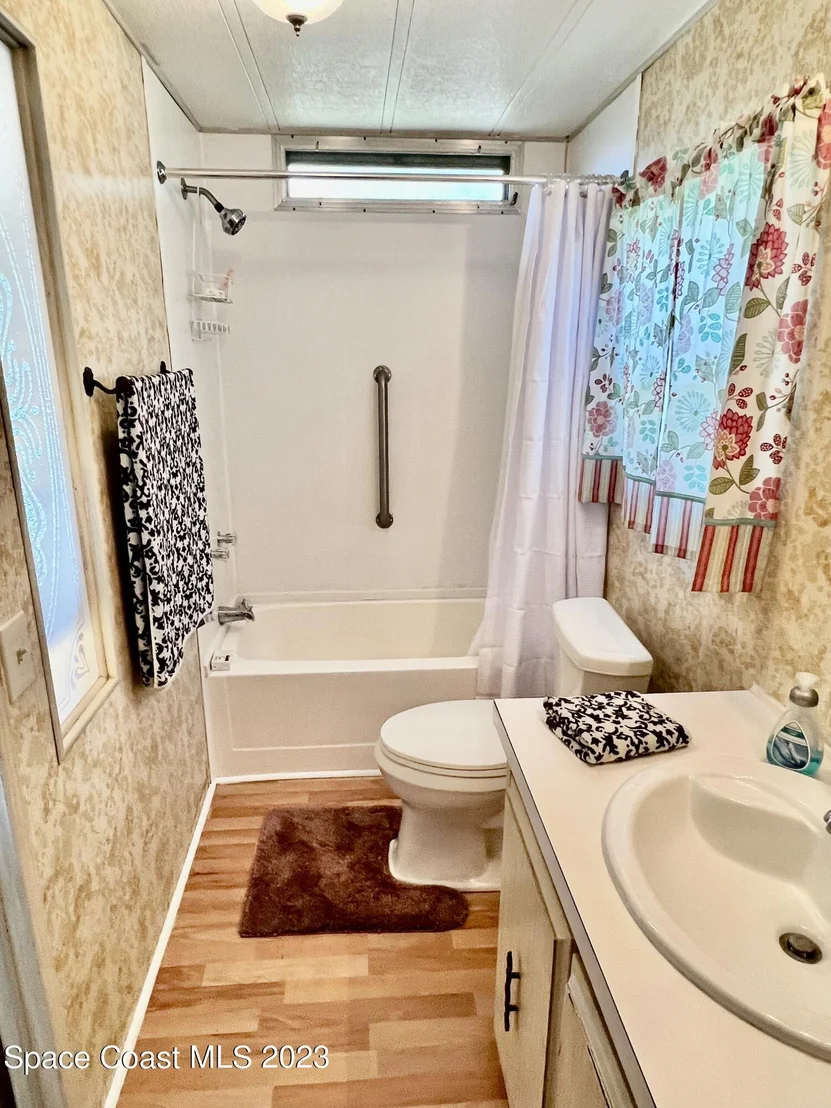 Photo of 503 Marnie Circle