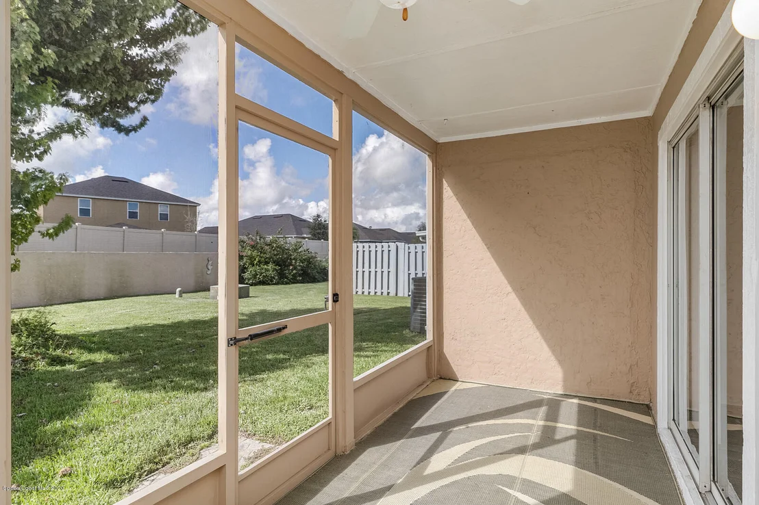 Photo of 1002 S Fork Circle
