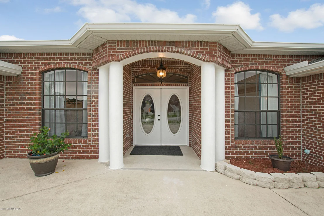 Photo of 123 Palm Circle