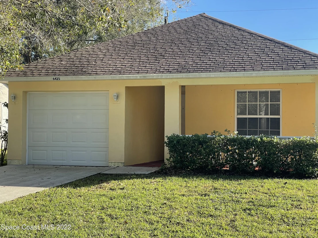 Photo of 6425 5th Place