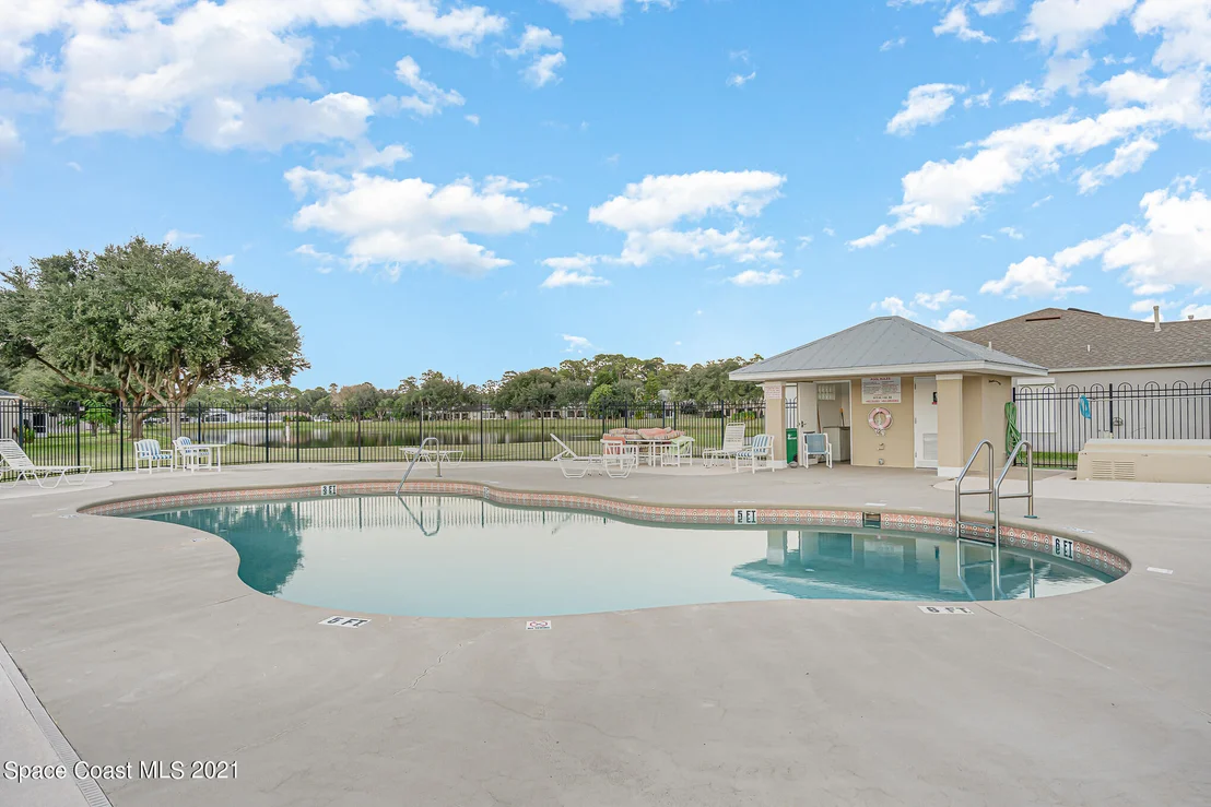 Photo of 1632 Vista Lake Circle