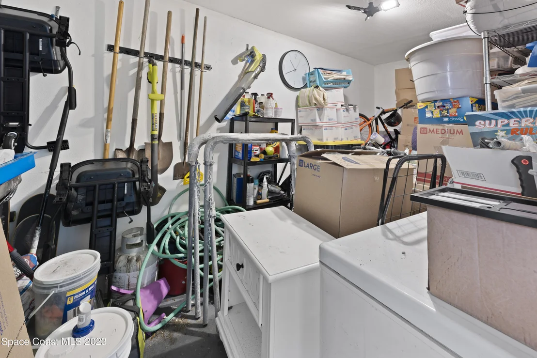 Photo of 1155 Wild Rose Drive NE