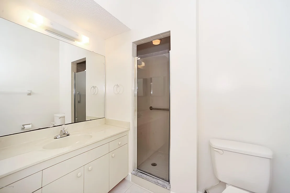 Photo of Unit 1908 at 1908 Parkside Place