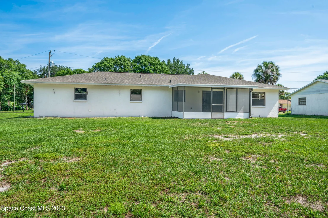 Photo of 5065 Bradbie Lane