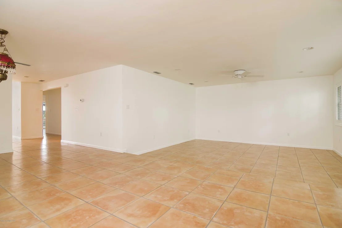 Photo of 208 Rose Drive