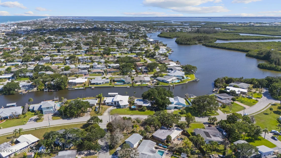 Photo of 514 Cocoa Isles Boulevard