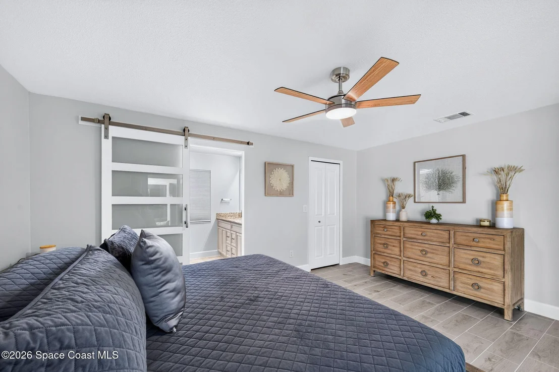 Photo of 414 Myrtlewood Road