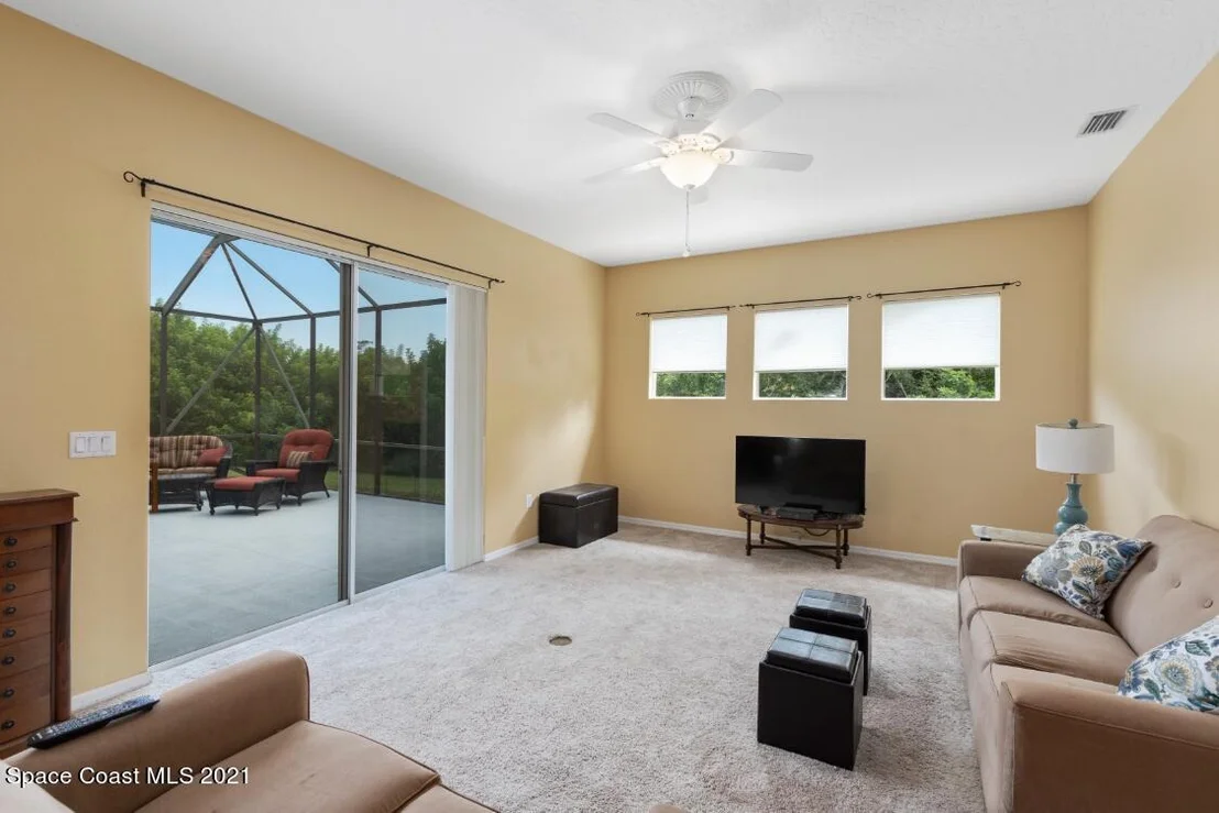 Photo of 4648 Alamanda Drive