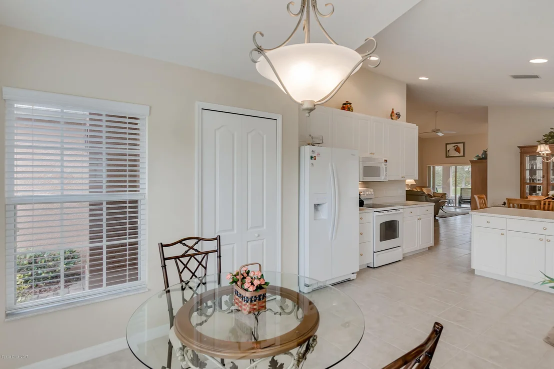 Photo of 7178 Broderick Drive
