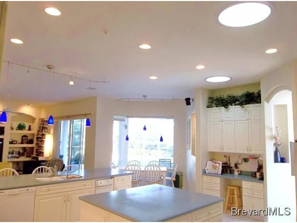 Photo of 4349 Davidia